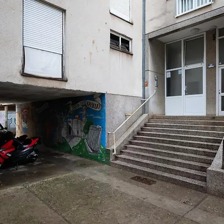 Arancin- Great Location Апартаменти