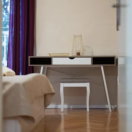 Arancin- Great Location Апартаменти *