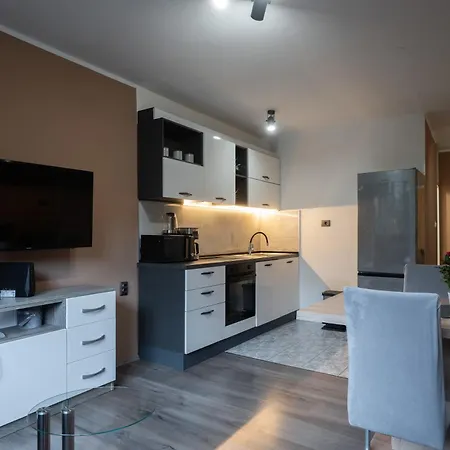Апартаменти Arancin- Great Location *
